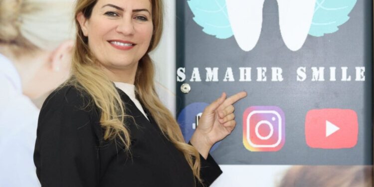 الدكتورة سماهر حجازي مع النجم عبدالفتاح الجريني في دبي