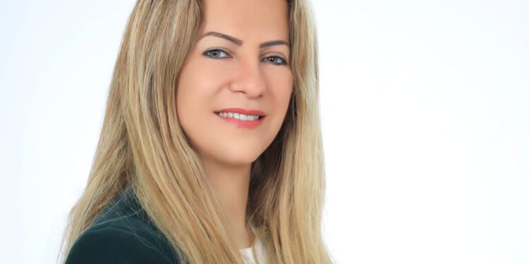 الدكتورة سماهر حجازي صاحبة مبادرة إنسانية مجانا لأصحاب الهمم مجانا في الامارات