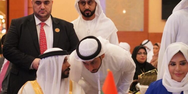 من الشيخ بطي بن عبد الحكيم ال مكتوم و المستشارة تهاني التري رسالة حب الى ام الامارات سمو الشيخة فاطمة بنت مبارك ..