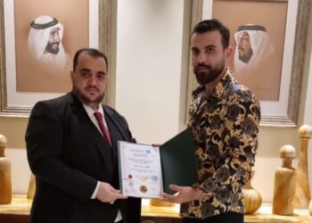 أكاديمية المجتمع المدني الجزائري تكرم الفنان حيدر أحمد في فندق فيرساتشي في دبي