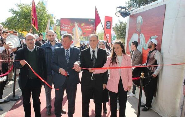 بمشاركة 55 شركة .. افتتاح مهرجان الياسمين في ساحة باب توما