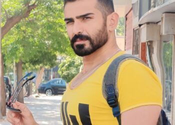 الفنان مطر المطر في عزك يا شام مع المخرج رشاد كوكش والمنتج أشرف غيبور بحارة العنبر