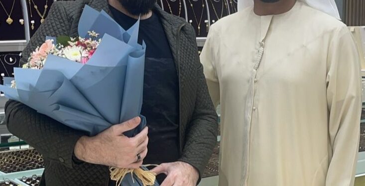 الفنان ماهرالشيخ في ضيافة مجوهرات الدانة في مدينة العين