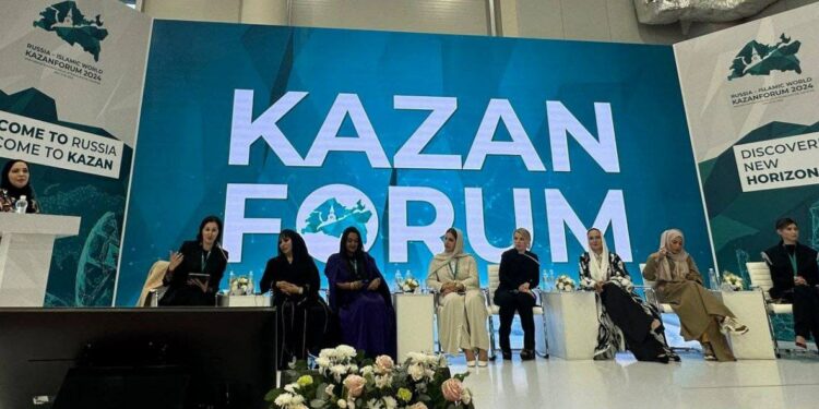 المصممة العالمية غاليا الفهد تتصدر قمة قازان كمتحدثه رسميه عن الموضة الإسلامية