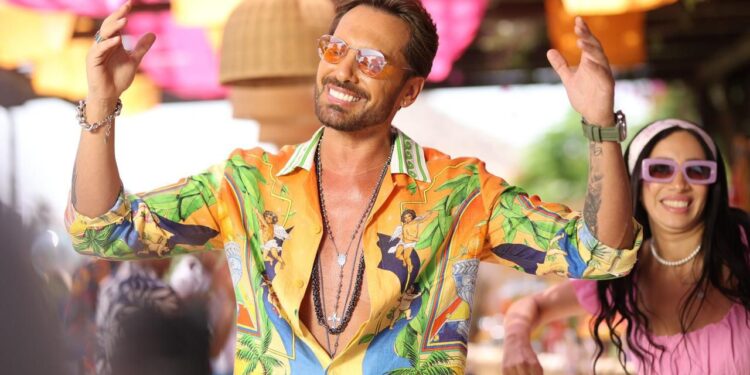 عزيز عبدو يعود إلى لبنان ويطلق “باينه يا قلبي”