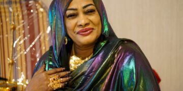 سيدة الأعمال انتصار الشيخ.. براند ستهم للعطور .. تعايد الإمارات بمناسبة العيد الوطني 53